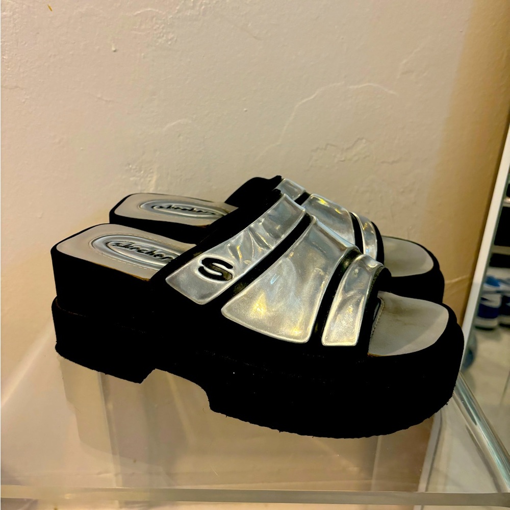 Vintage 90s reflective Skechers platforms